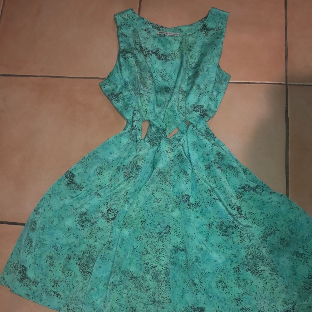Women’s Teal pattered dress size L